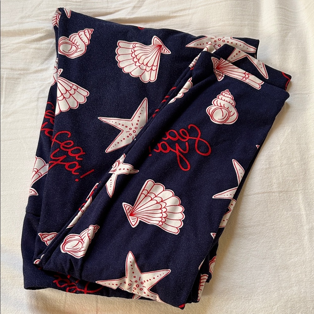 LuLaRoe Blue and Red Sea ya leggings